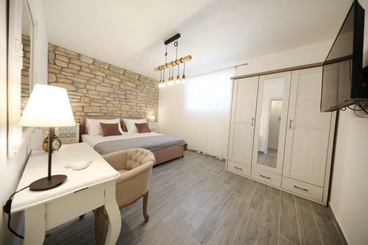 Saint Simeon And Apartman Zadar